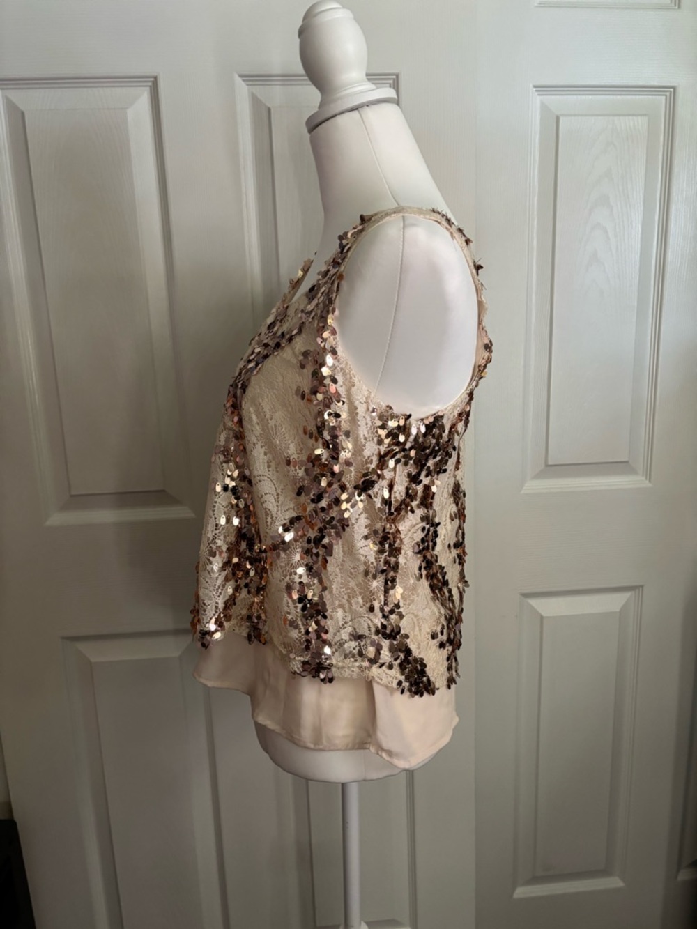 Charlotte Russe Rose Gold Sequin Lace Scoop Neck Sleeveless Tank Top XS - Picture 2 of 5